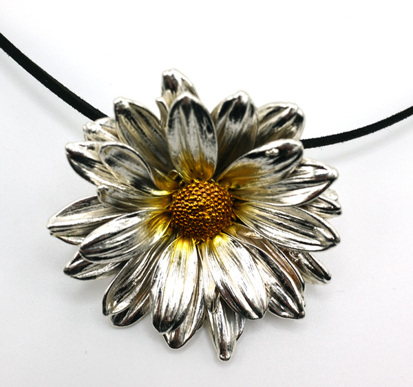 Real Daisy Silver Preserved Pendant